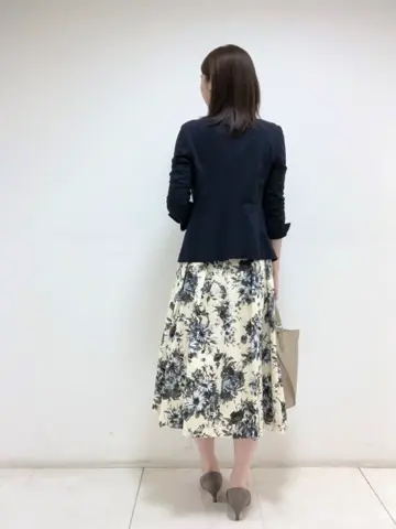 組曲 岩田 コーディネート画像