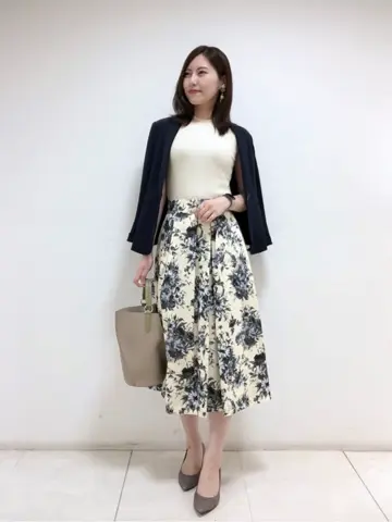 組曲 岩田 コーディネート画像