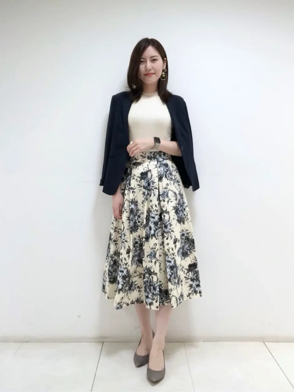 組曲 岩田 コーディネート画像