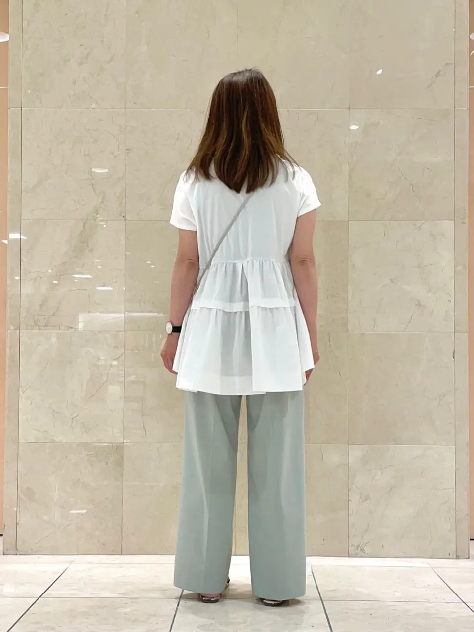 組曲 井上 コーディネート画像