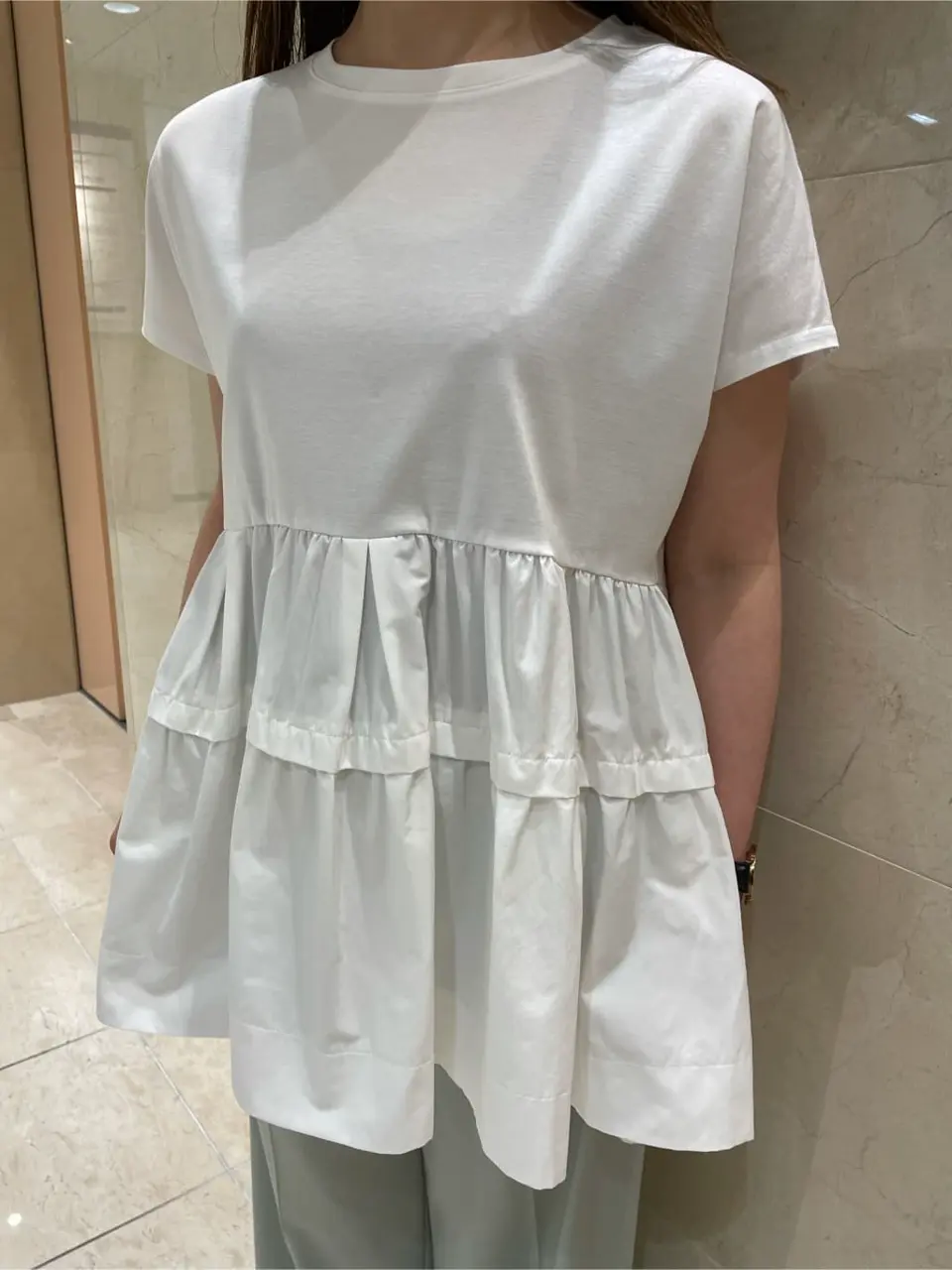 組曲 井上 コーディネート画像