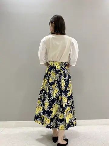 組曲 スタッフ コーディネート画像