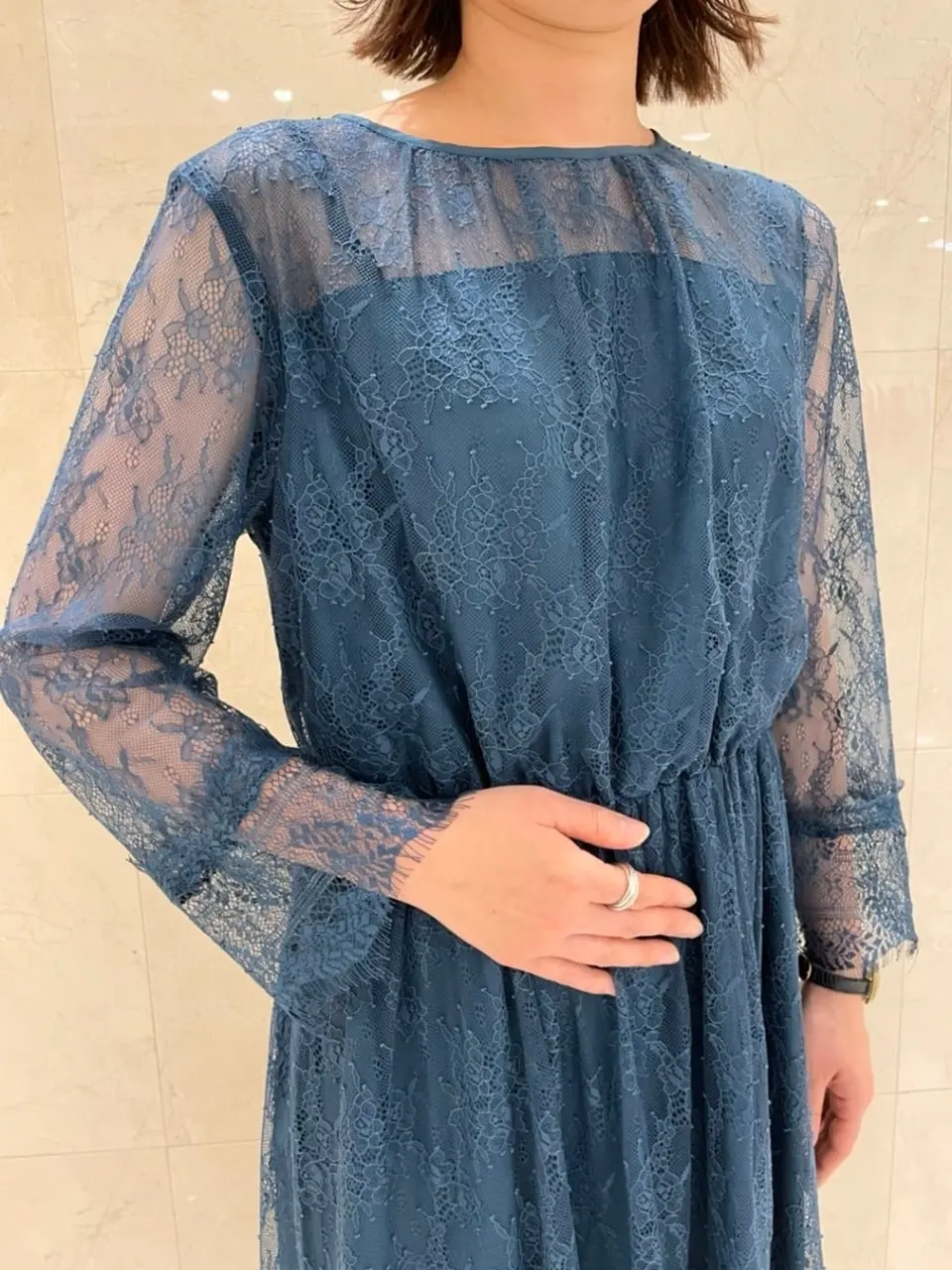 組曲 井上 コーディネート画像