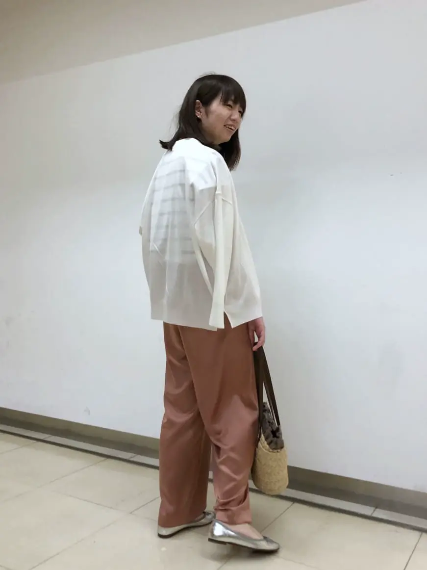 組曲 スタッフ コーディネート画像