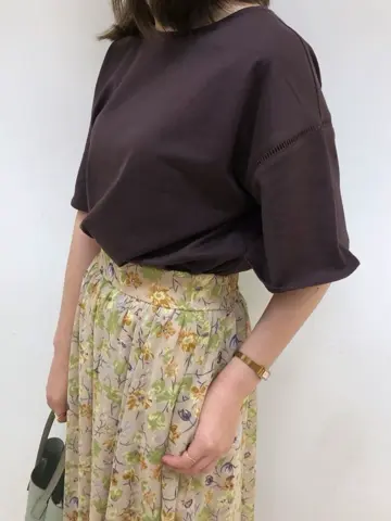 組曲 スタッフ コーディネート画像