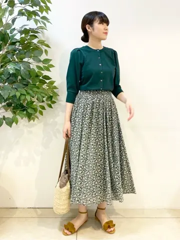 組曲 松田 コーディネート画像