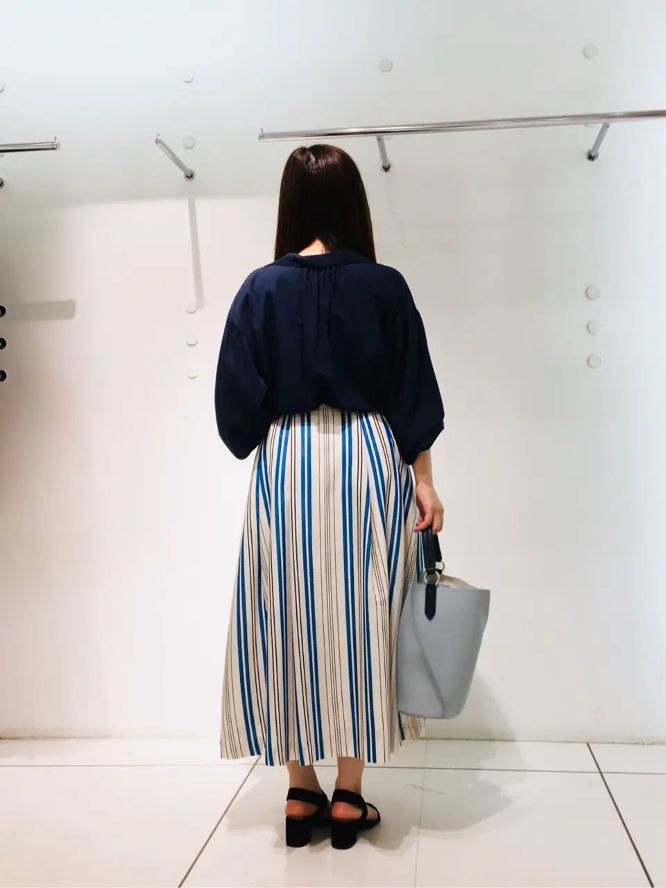 組曲 スタッフ コーディネート画像