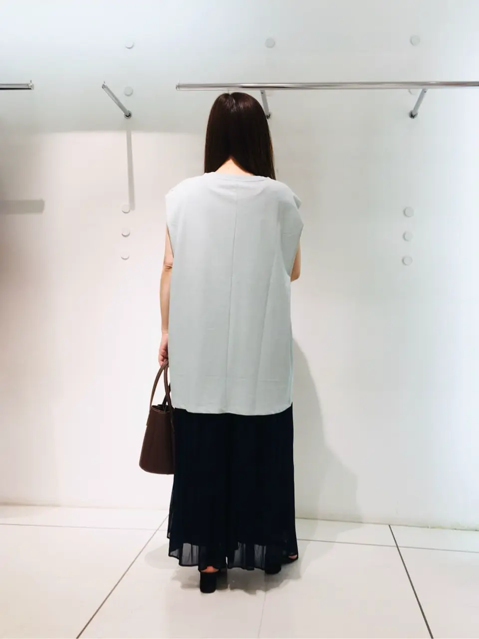 組曲 スタッフ コーディネート画像