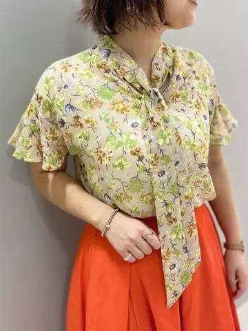 組曲 KATO コーディネート画像