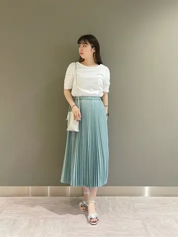 組曲 山田 コーディネート画像