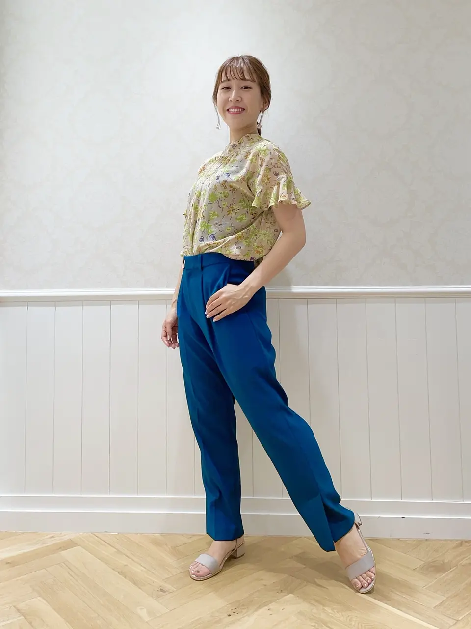 組曲 戸澤 コーディネート画像