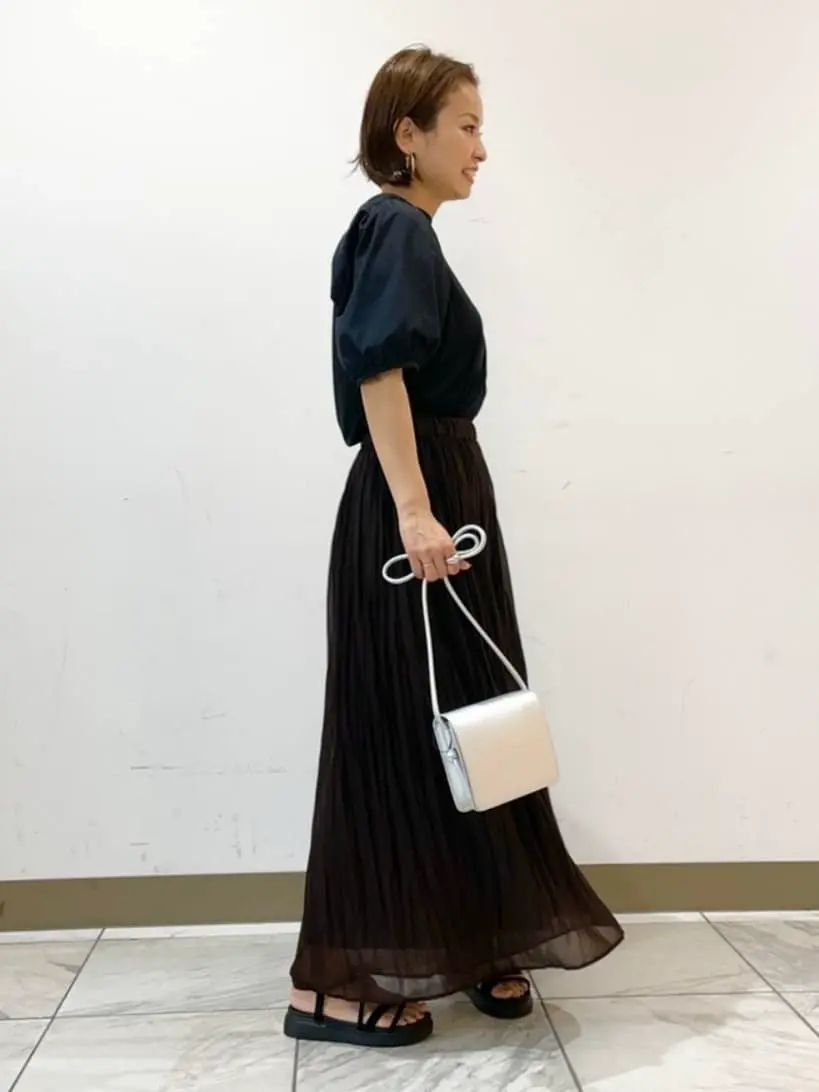 組曲 豊島 コーディネート画像