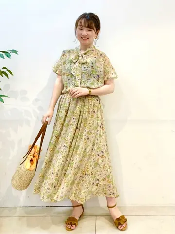 組曲 石井 コーディネート画像