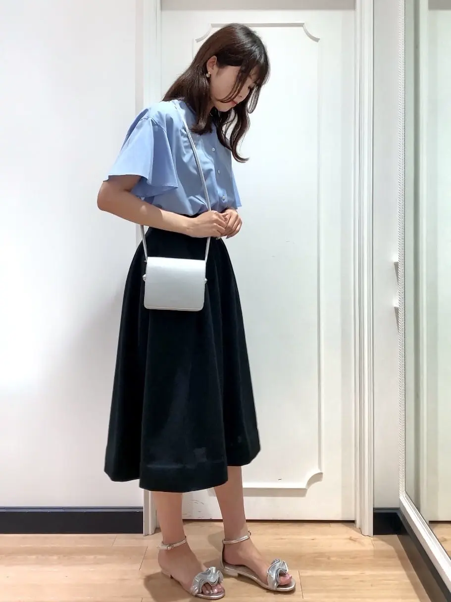 組曲 スタッフ コーディネート画像