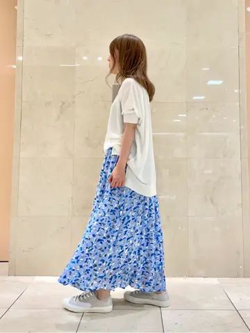 組曲 井上 コーディネート画像