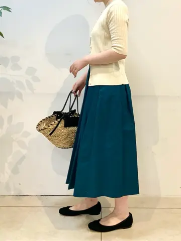 組曲 石井 コーディネート画像