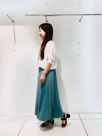 組曲 スタッフ コーディネート画像