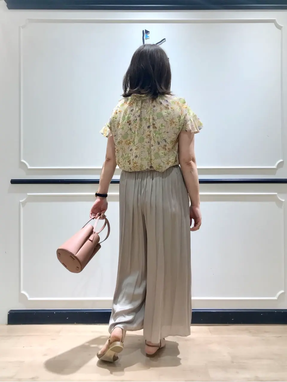 組曲 中山 コーディネート画像