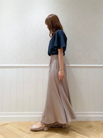 組曲 戸澤 コーディネート画像