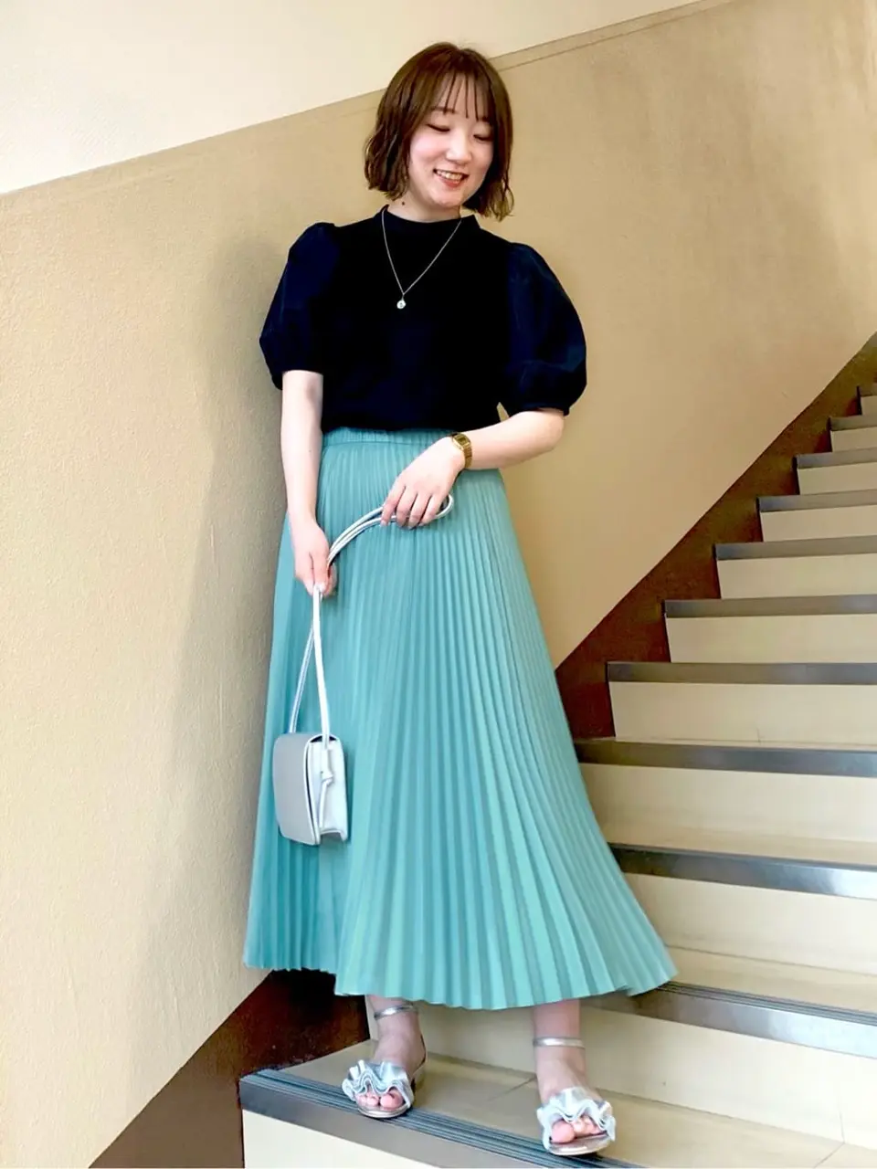 組曲 石井 コーディネート画像