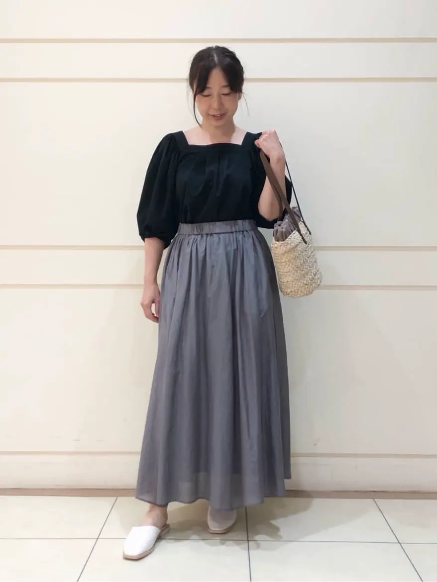 組曲 SAKAI コーディネート画像