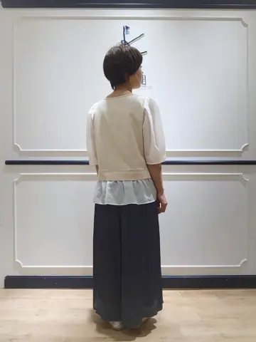 組曲 井上 コーディネート画像