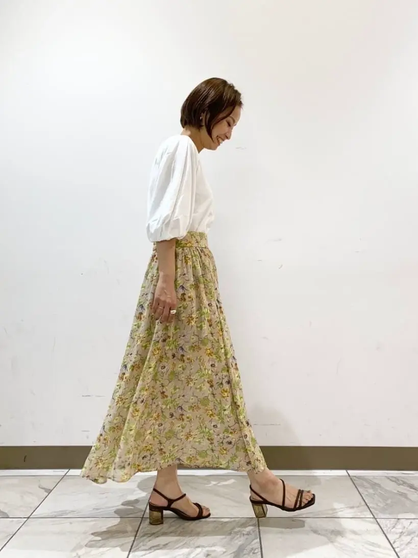 組曲 豊島 コーディネート画像