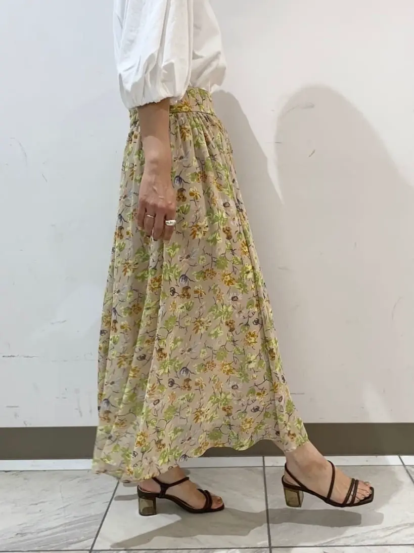 組曲 豊島 コーディネート画像