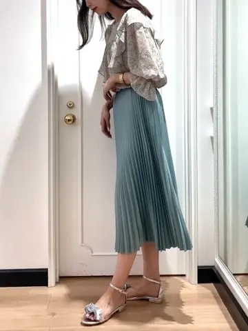 組曲 スタッフ コーディネート画像