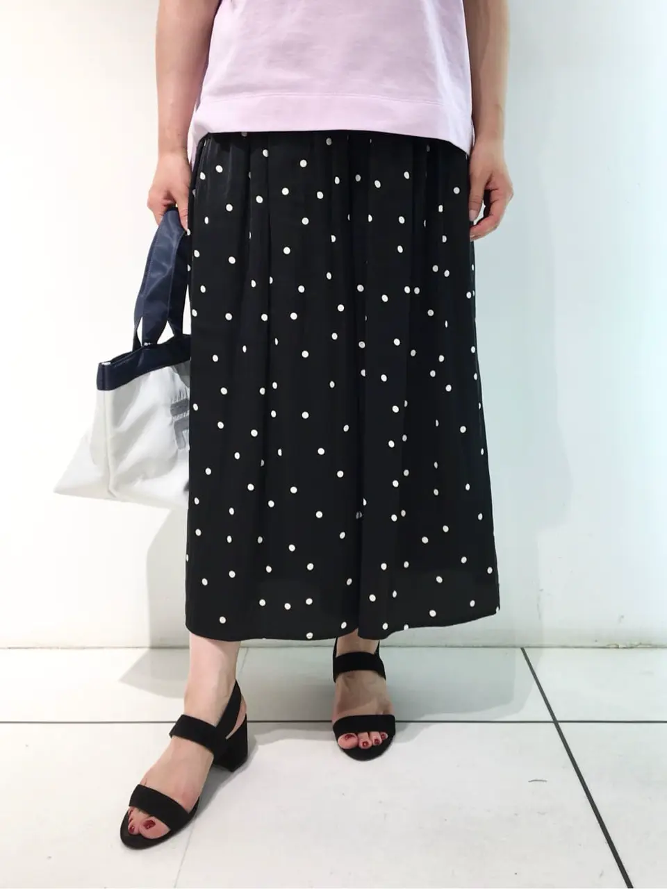 組曲 スタッフ コーディネート画像