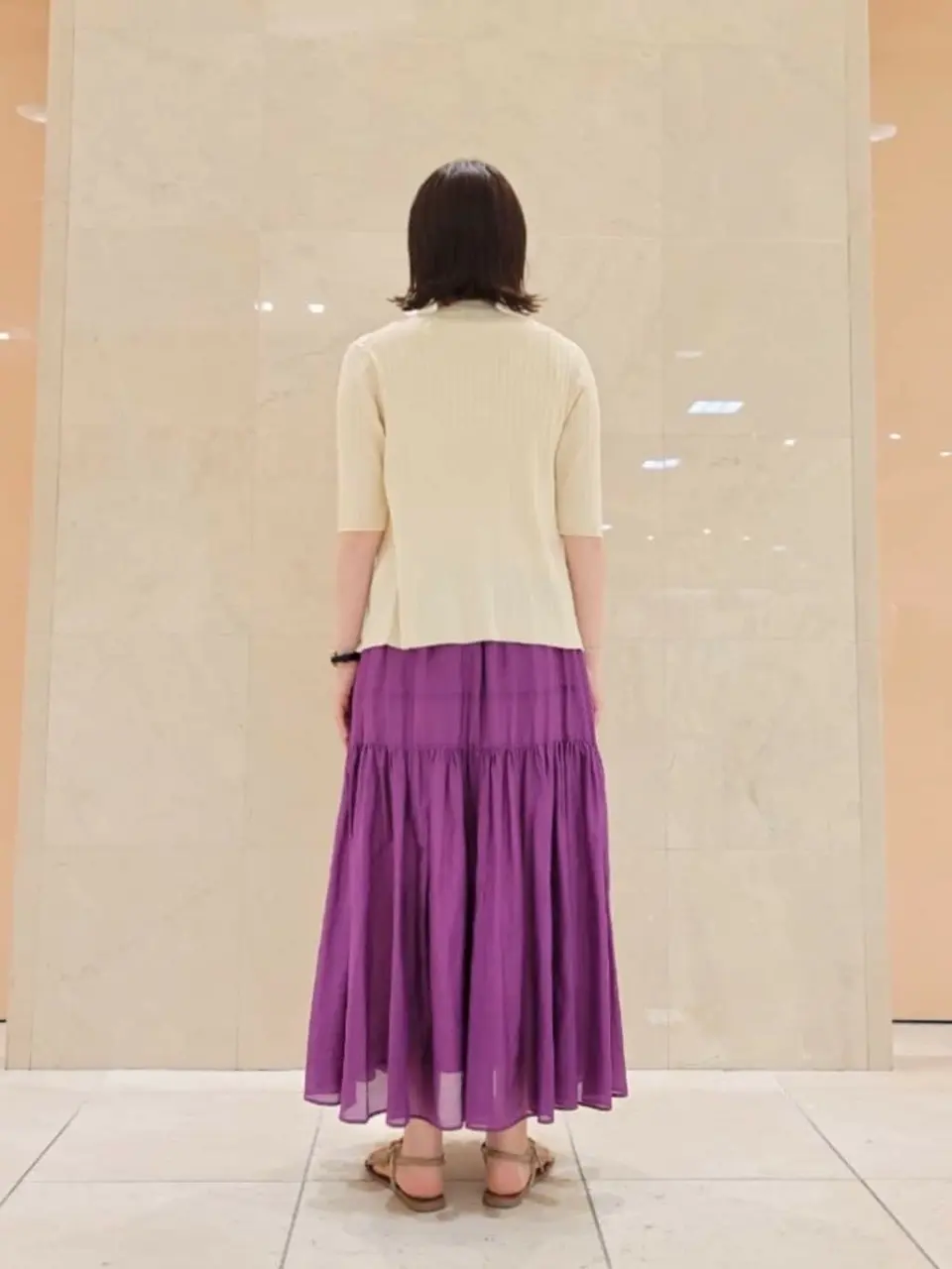 組曲 井上 コーディネート画像