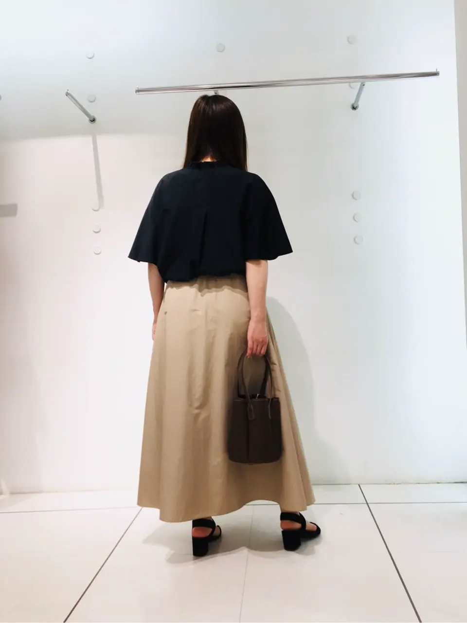 組曲 スタッフ コーディネート画像