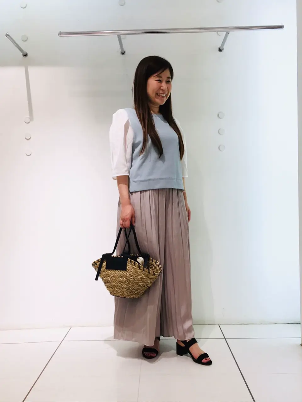 組曲 スタッフ コーディネート画像