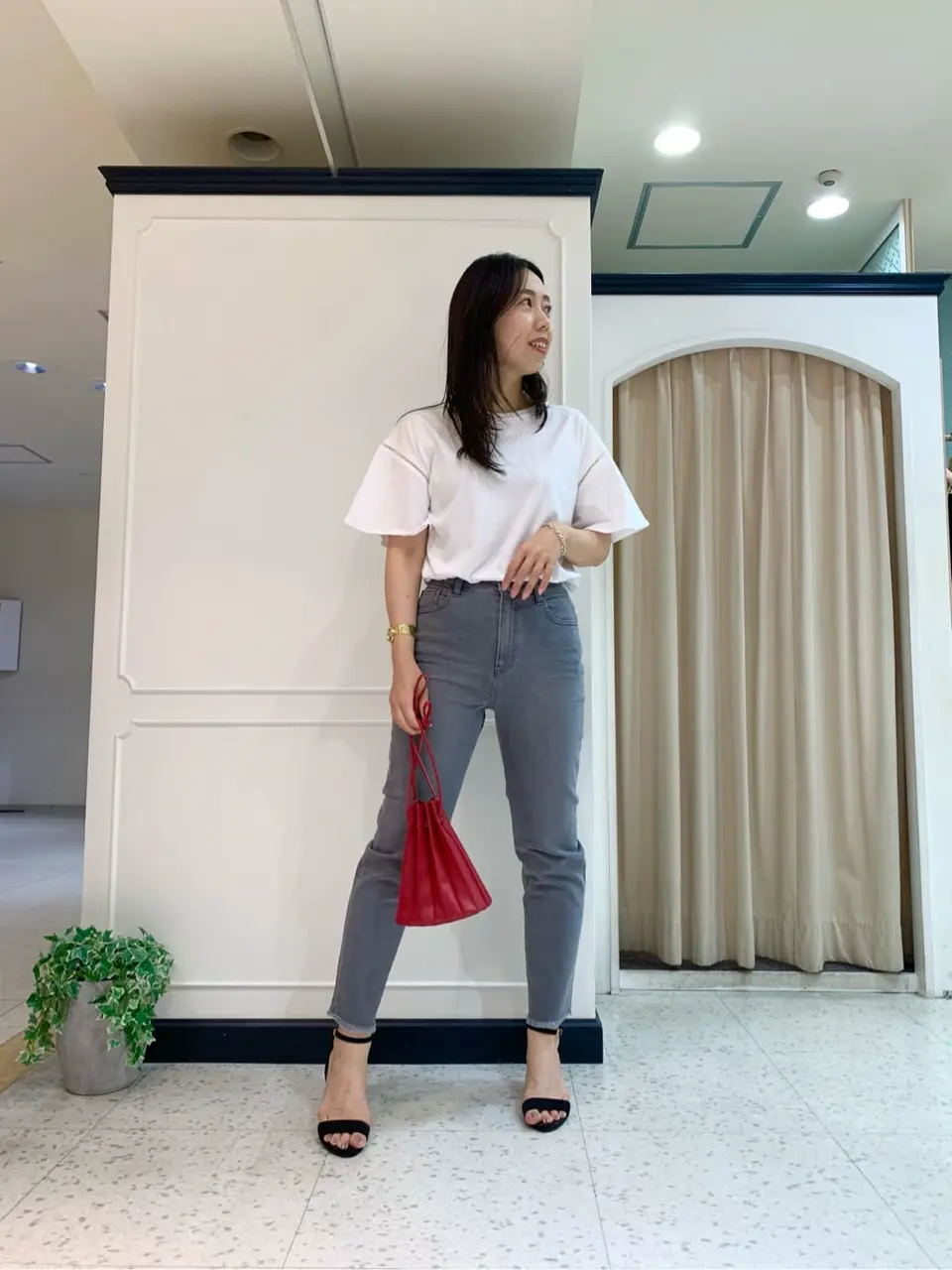 組曲 関 コーディネート画像