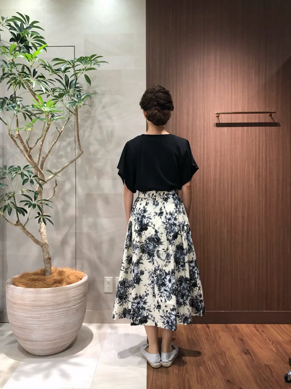 組曲 スタッフ コーディネート画像