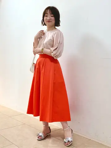 組曲 石井 コーディネート画像