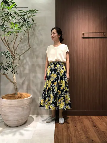 組曲 スタッフ コーディネート画像