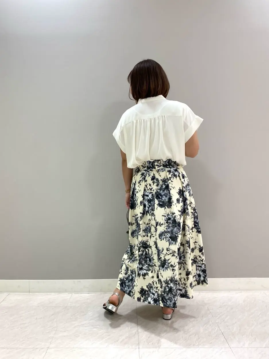 組曲 KATO コーディネート画像