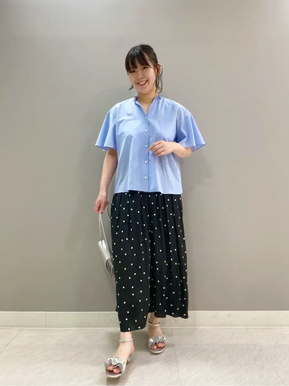 組曲 鈴木 コーディネート画像