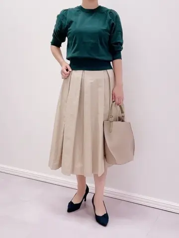 組曲 スタッフ コーディネート画像