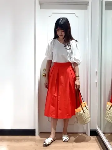 組曲 スタッフ コーディネート画像