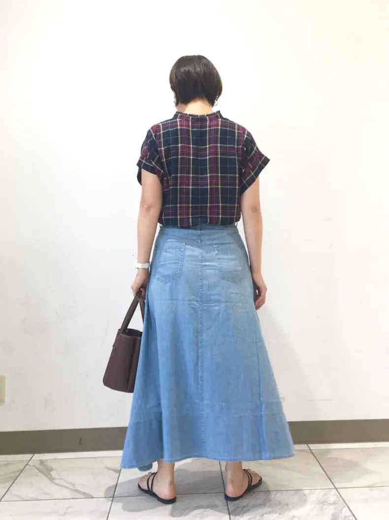 組曲 スタッフ コーディネート画像