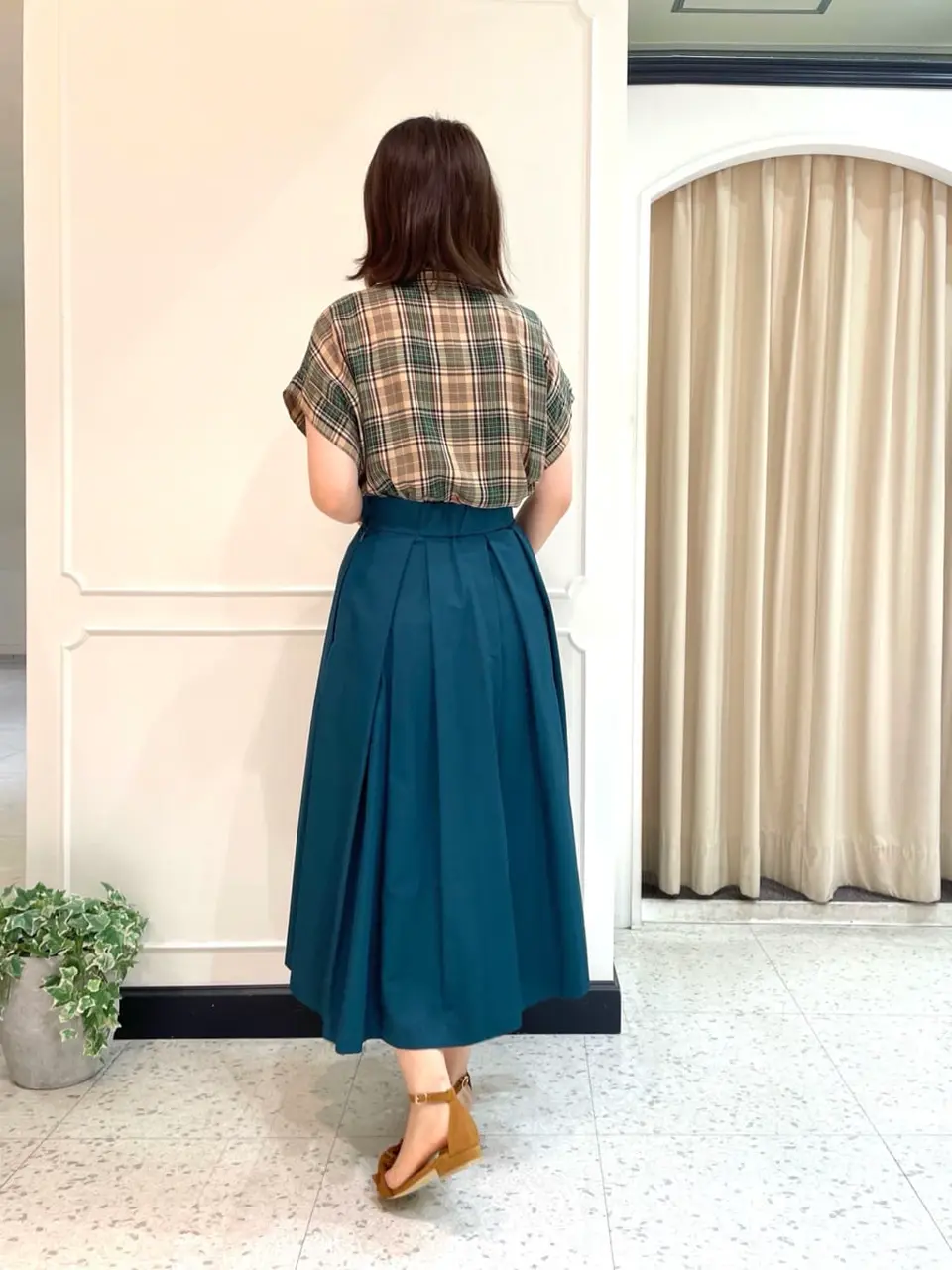 組曲 スタッフ コーディネート画像