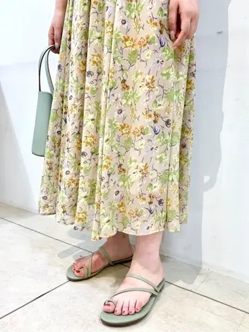 組曲 石井 コーディネート画像