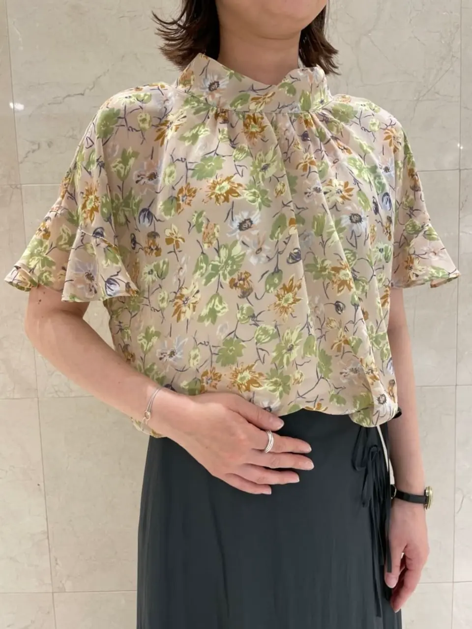 組曲 井上 コーディネート画像