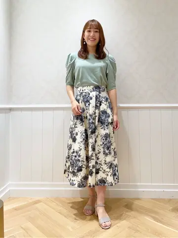 組曲 戸澤 コーディネート画像