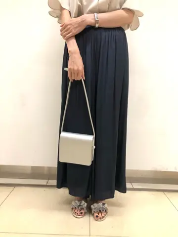 組曲 スタッフ コーディネート画像