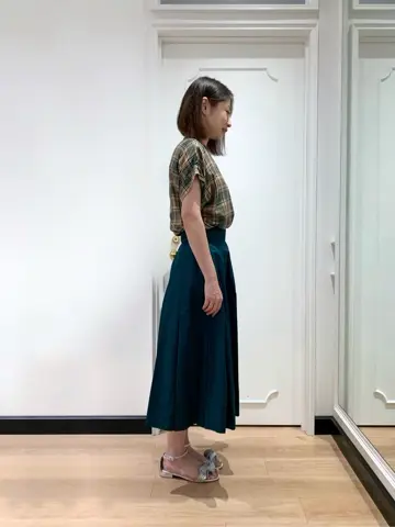 組曲 スタッフ コーディネート画像