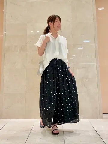 組曲 井上 コーディネート画像