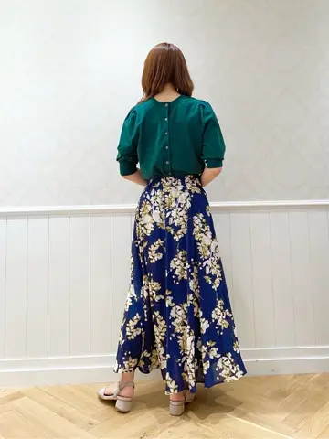 組曲 戸澤 コーディネート画像